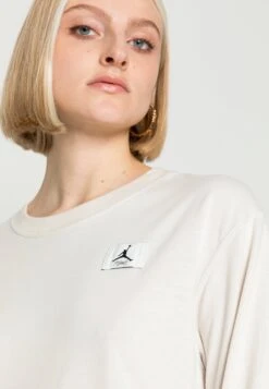 Jordan Boxy Tee - Long Sleeved Top - Orewood -Jiaxin Sport Shop d5ea8c76497f42f2b278b4804b3cc782