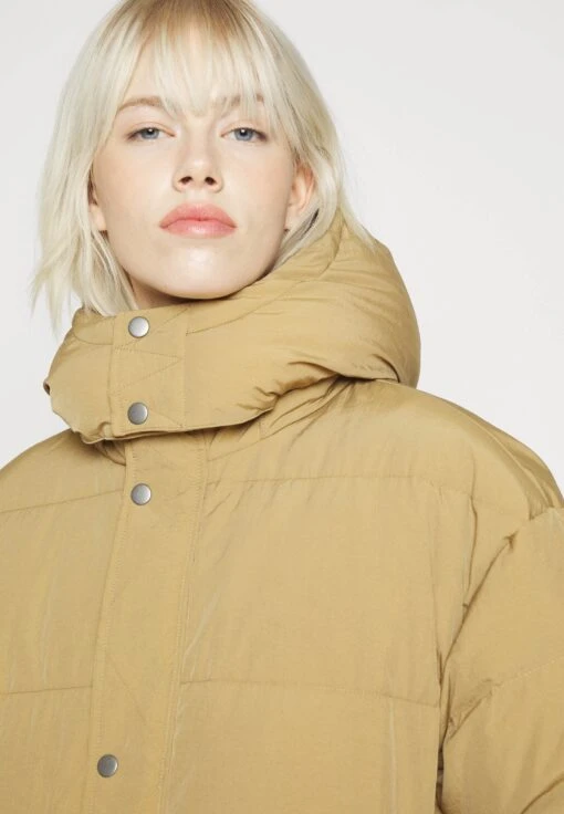 Jordan Flight - Down Coat - Driftwood -Jiaxin Sport Shop d712c5af055548d392da7e1af0d8858a scaled
