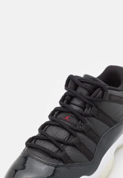 Air Jordan 11 Retro Low - Trainers - Black/Gym Red/White/Sail -Jiaxin Sport Shop da8624805a18477c9575debd611040f5