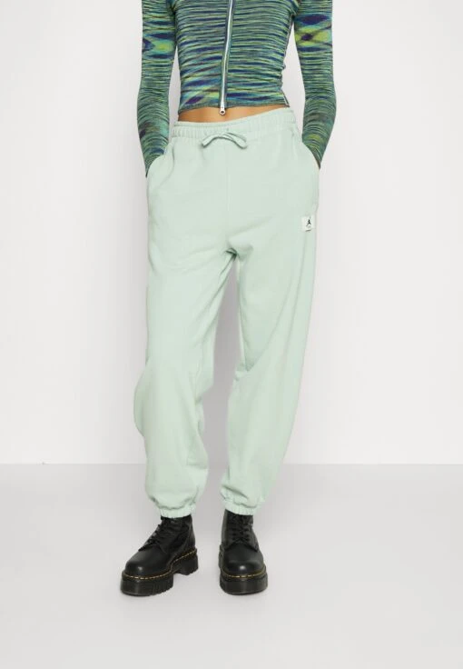 Jordan W J Flt Flc - Tracksuit Bottoms -Jiaxin Sport Shop daf9de43f16242689f920bf1ced8e980 scaled