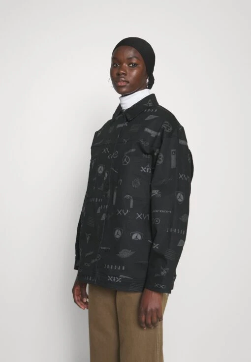 Jordan Trucker - Short Coat - Black -Jiaxin Sport Shop db578a7c6b7b43f4a4169565433c45db scaled