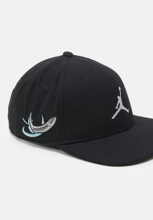 Jordan Pro Member - Cap - Black/White -Jiaxin Sport Shop dbfa53be0bcf405391720f8ee32c9f20 scaled