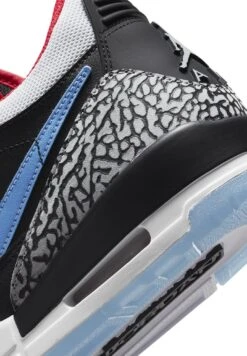 Air Jordan Legacy 312 - Trainers - Black/Wolf Grey-Valor Blue-Univ Red-White -Jiaxin Sport Shop de077fa30ba94bb88da96ef56d7b85fa
