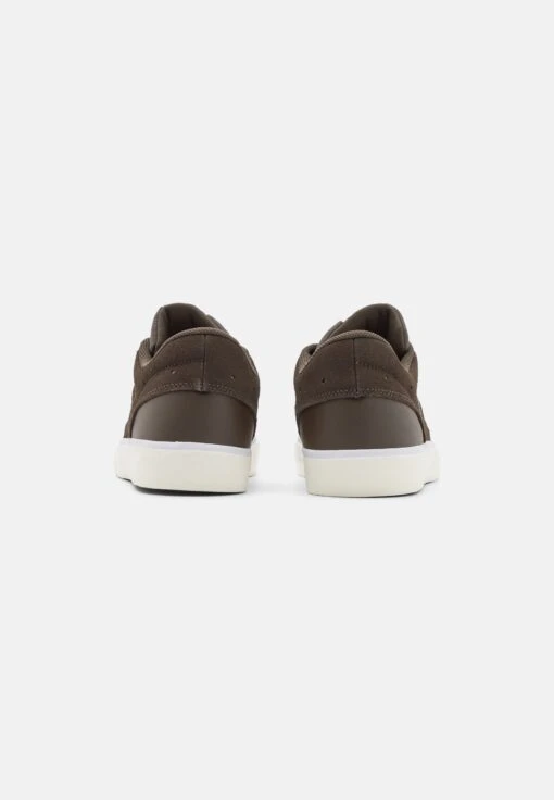 Jordan Series Es - Trainers - Dark Chocolate/Sail/University Red/White/Light Brown -Jiaxin Sport Shop e3f541fa75fd43759aac8b3bdb32eaa2 scaled
