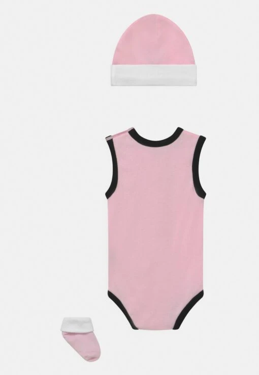 Jordan 23 Set Unisex - Beanie - Pink Foam -Jiaxin Sport Shop e5a4b938d57942eca4c867a552024095 scaled
