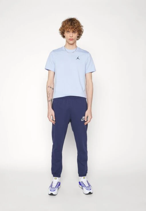 Jordan Brand Crew - Print T-Shirt - Royal Tint/Baltic Blue/Black) -Jiaxin Sport Shop e7e7e1afa0914402a4116bb52dcd8cb8 scaled