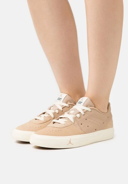 Wmns Jordan Series Es - Trainers - Desert/Coconut Milk -Jiaxin Sport Shop eb0d06cb098f4d5080c5188bd238ee2f scaled