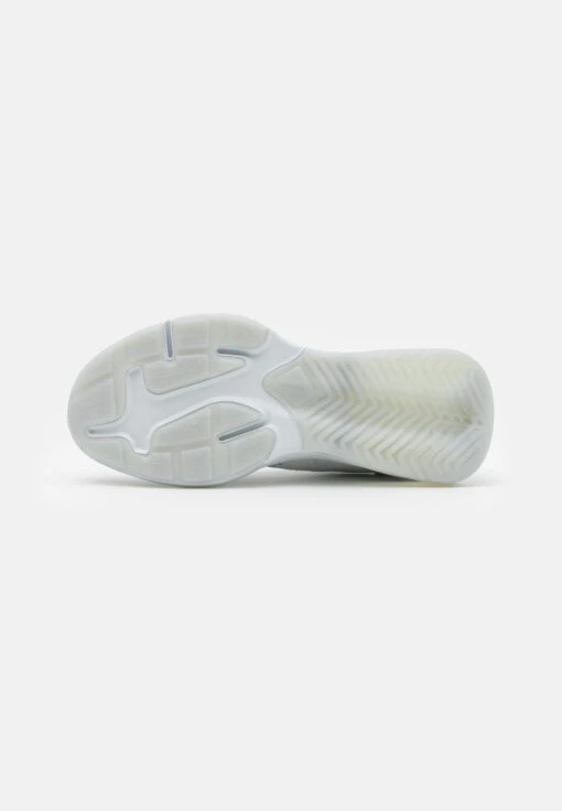 Jordan Air 200E - Trainers - Pure Platinum/Wolf Grey/Chambray -Jiaxin Sport Shop efcb702516e34fab86f1a72e50e3359a scaled