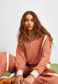 Jordan Suit - Long Sleeved Top - Sky Orange/Guava Ice