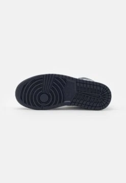 Air Jordan 1 Mid - High-Top Trainers - White/Metallic Gol/Obsidian -Jiaxin Sport Shop f4da1163cad743eca1b89aef7b0fe0a2