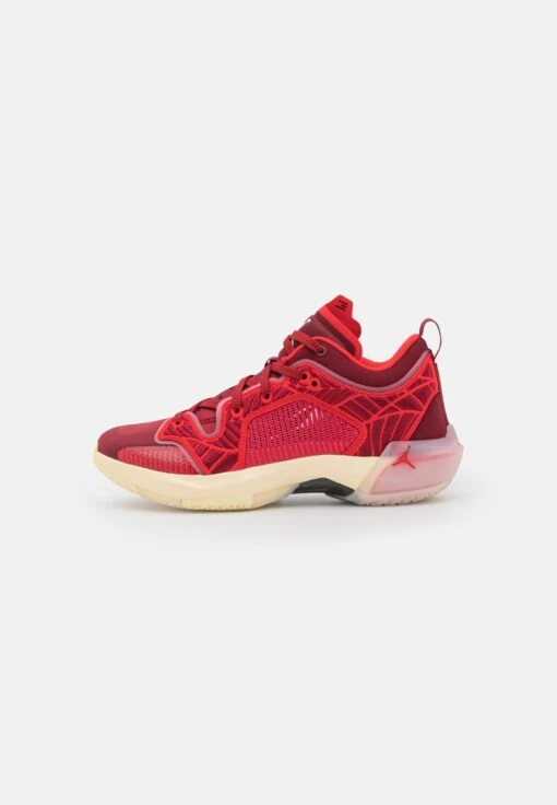 W Air Jordan Xxxvii Low - Trainers -Jiaxin Sport Shop f532657f3e374219871cea498d9e5529 scaled