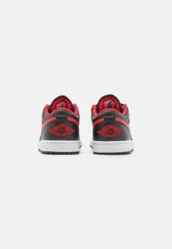 Air Jordan 1 - Trainers - Black/Fire Red/White -Jiaxin Sport Shop fc1db364fbcd4dd7949fac23d5e62692